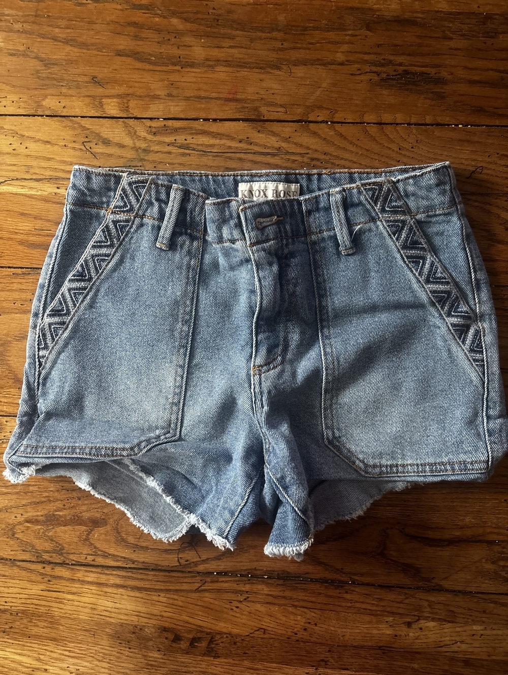 Knox Rose Light Blue Embroidered Pocket Denim Shorts